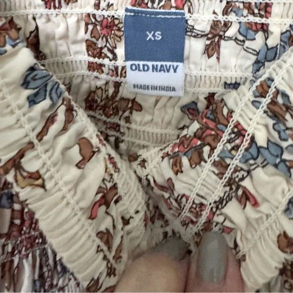 Old Navy Brown and Cream Smocked Midi Sundress - Picture 3 of 5